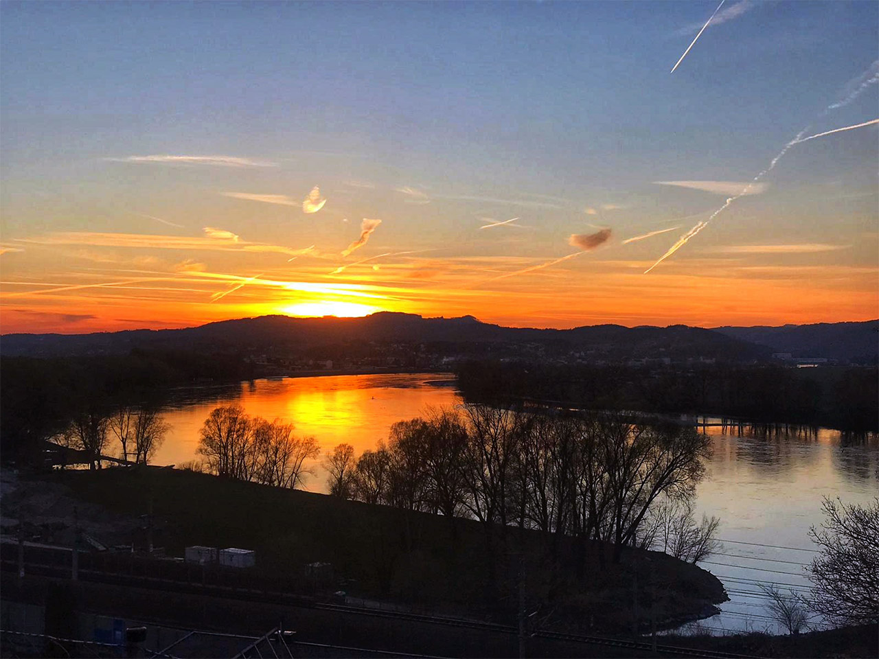 Die Ybbser Donauschlinge 500 m von uns zu sehen